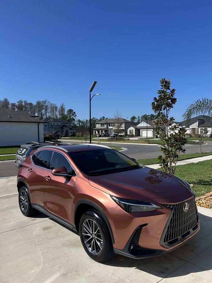 Lexus NX in copper, the colour holding depth after a detail